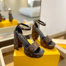 Louis Vuitton Sandals